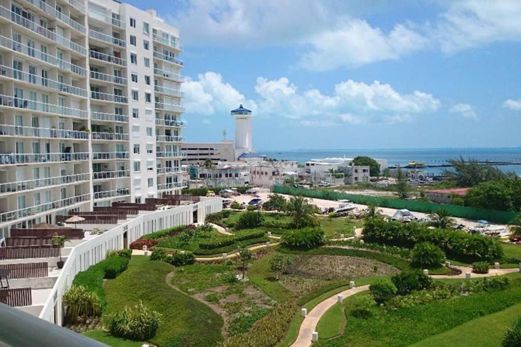 Amara Beachfront Caribe R