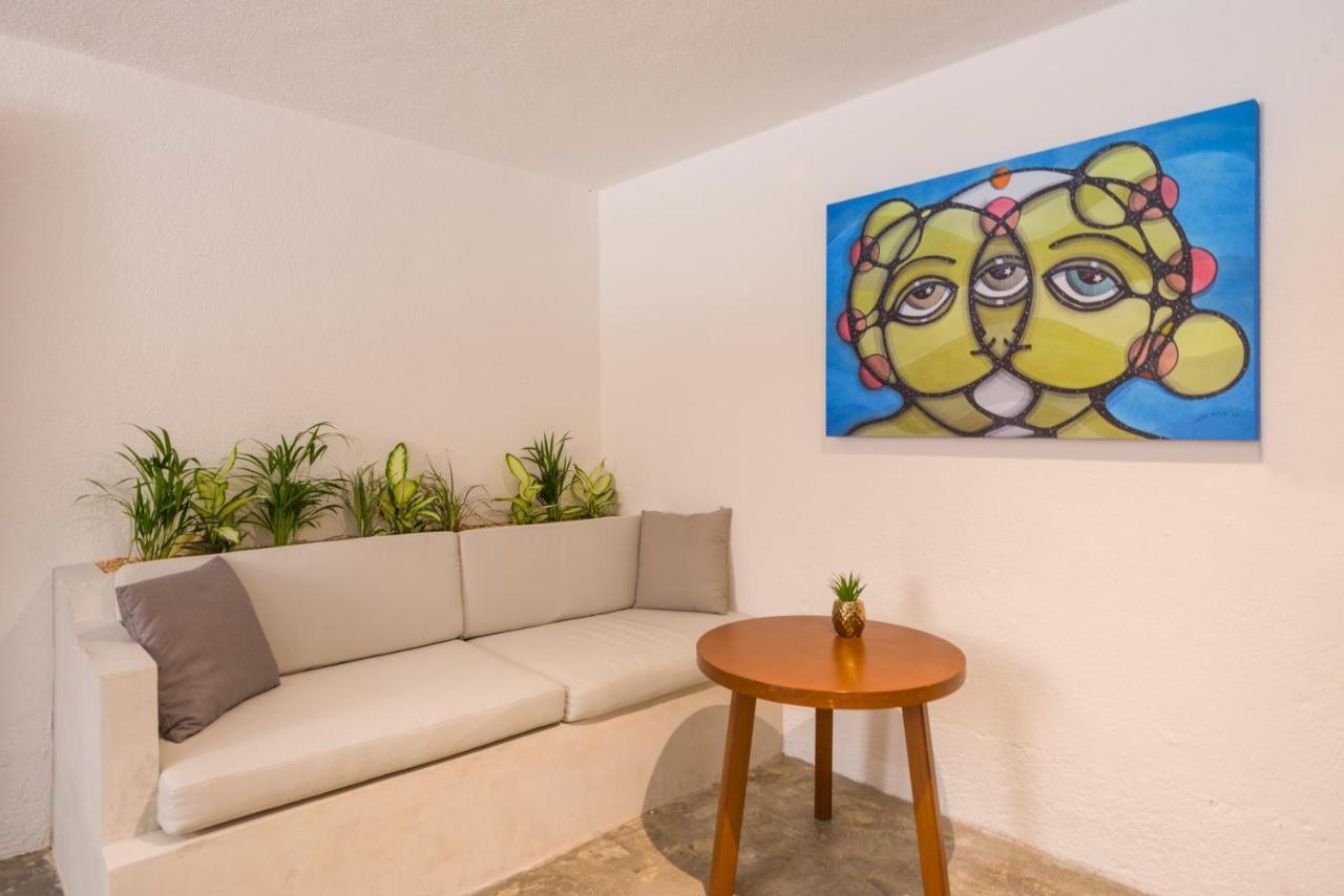 Art Local Acommodation&art Shop Cancún