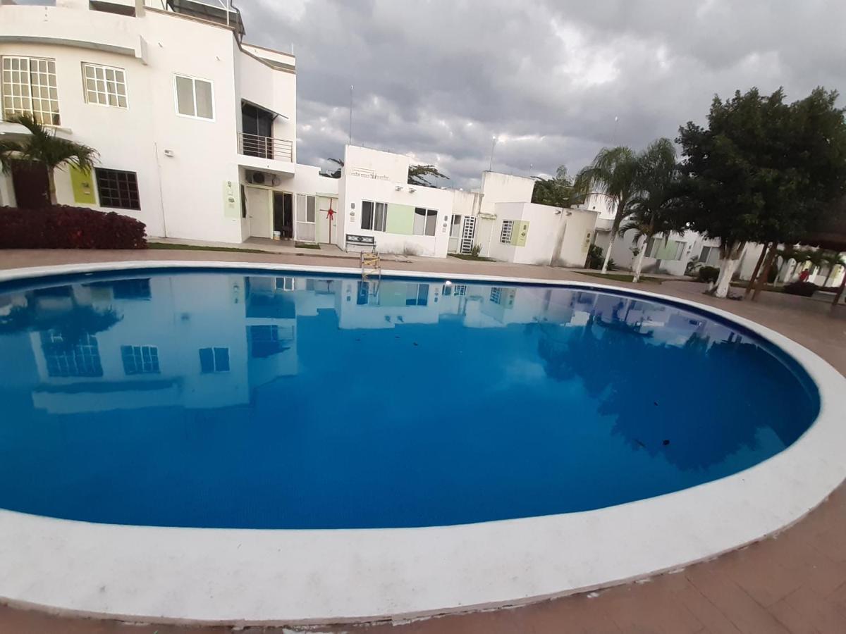 Casa De Flores *