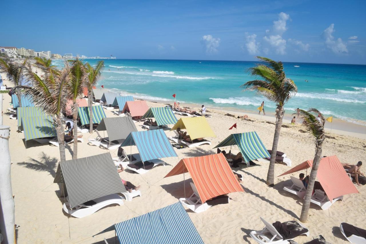 Nuevo Estudio A Pie De Playa, Vistas Increibles, Alberca, Gym Jacuzi, Seguridad, 3503 Cancún