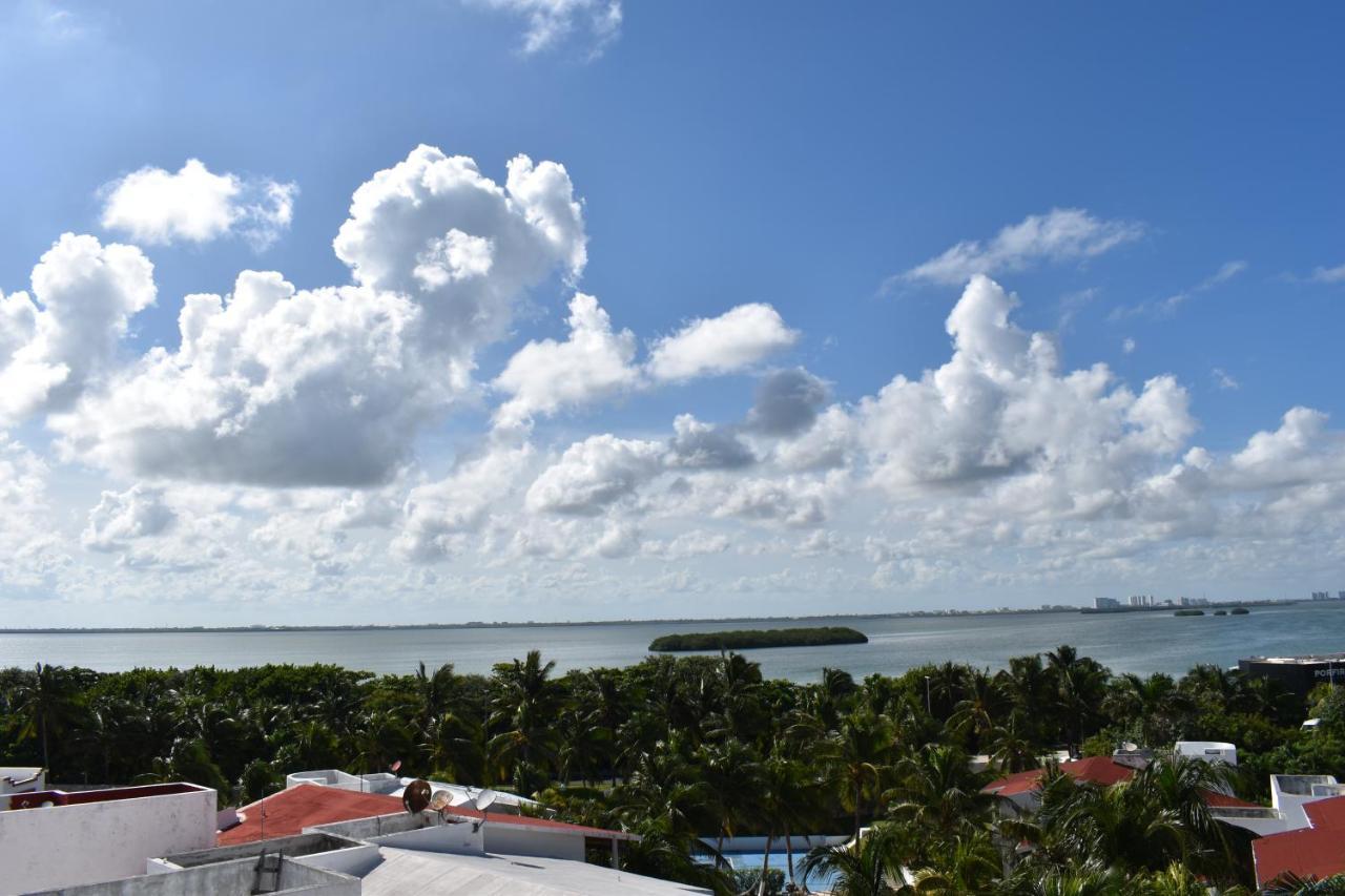 Quintas Del Seaside Apartamento Cancún