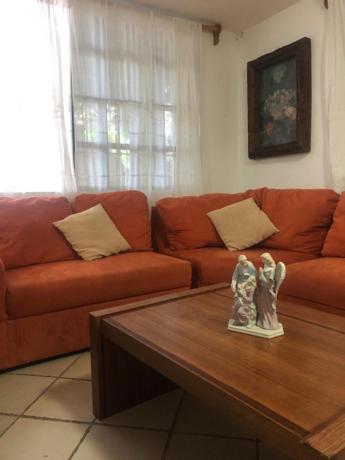 Linda Casa Cancún