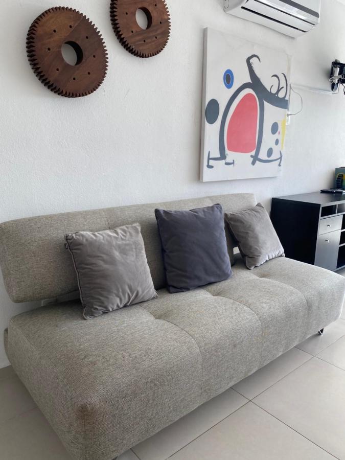 Beachfront Loft Amara Apartamento *