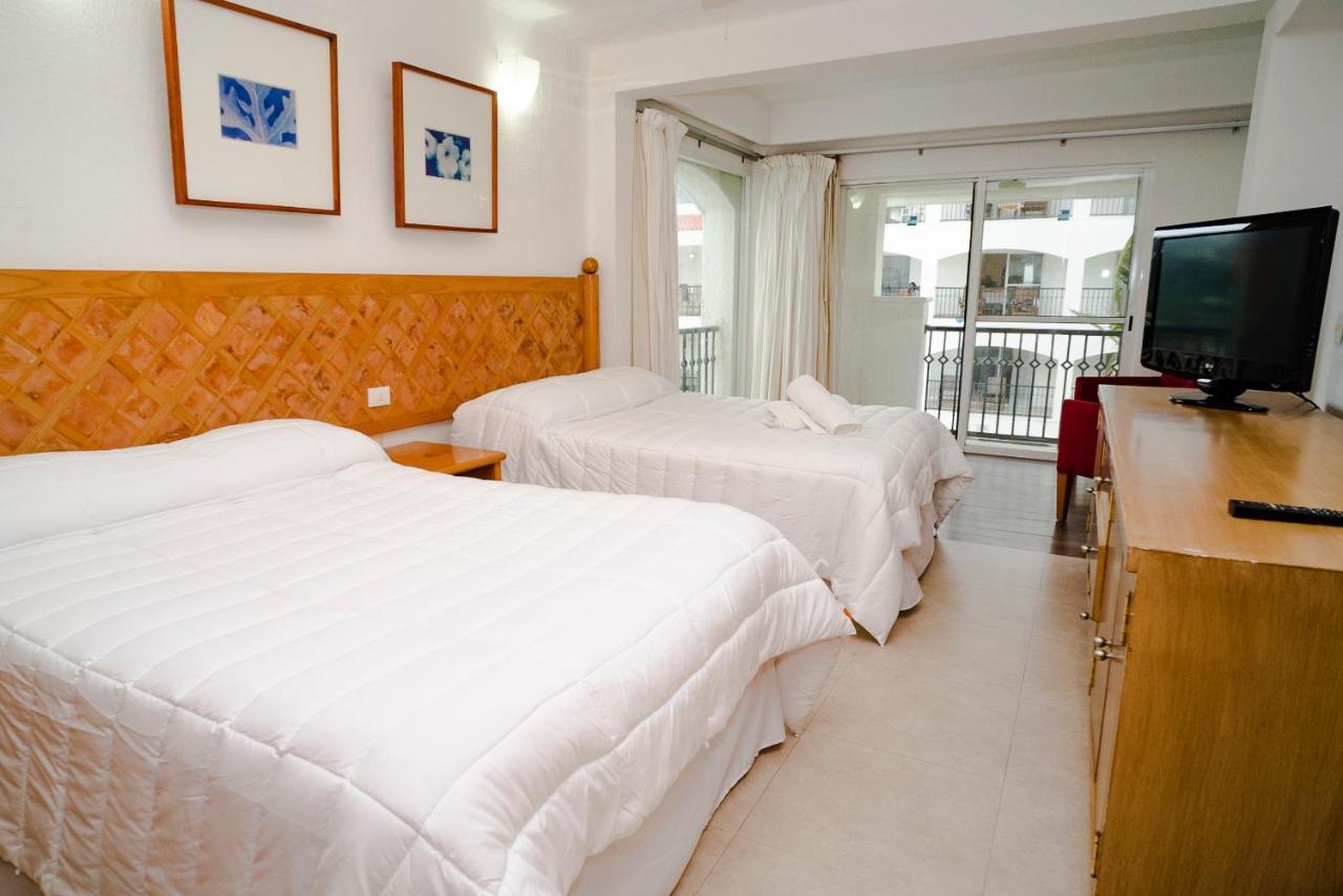 Oceanfront At Voted Sandy Apartahotel