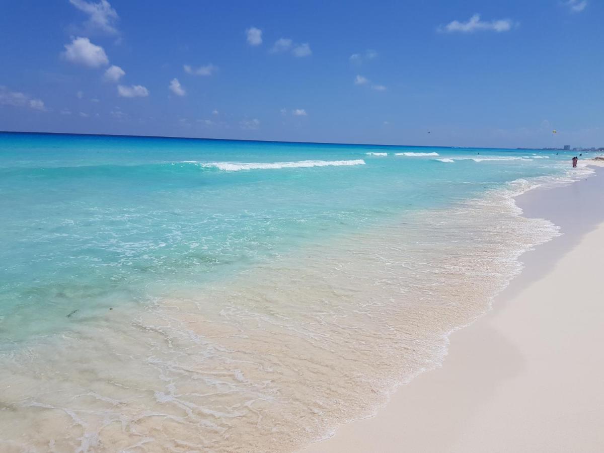 Apartamento Cancun! Departamento Familiar Sobre La Playa!!