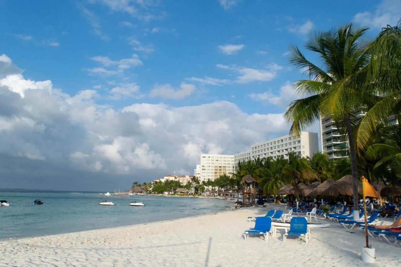Apartahotel Oceanfront At Voted Sandy *