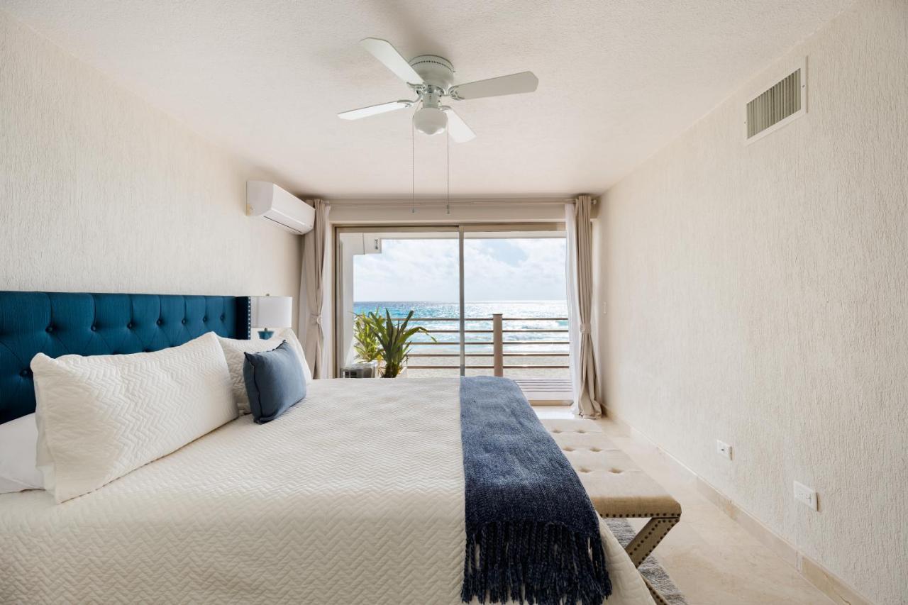 Amazing 5 Bedroom On The Beach! Сasa de vacaciones *