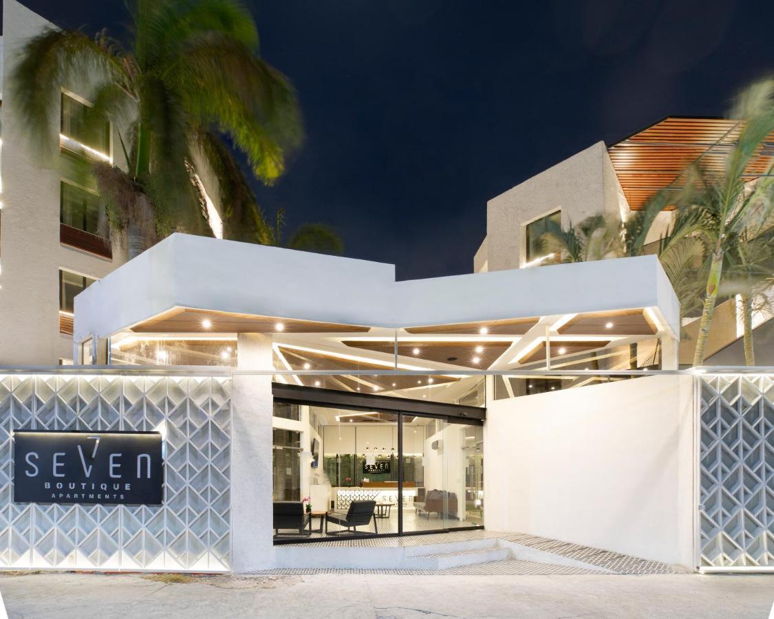 Seven Boutique Apartahotel