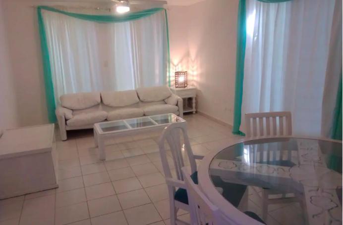 Apartamento Turquesa, Amplia, Excelente Ubicación. Cancún