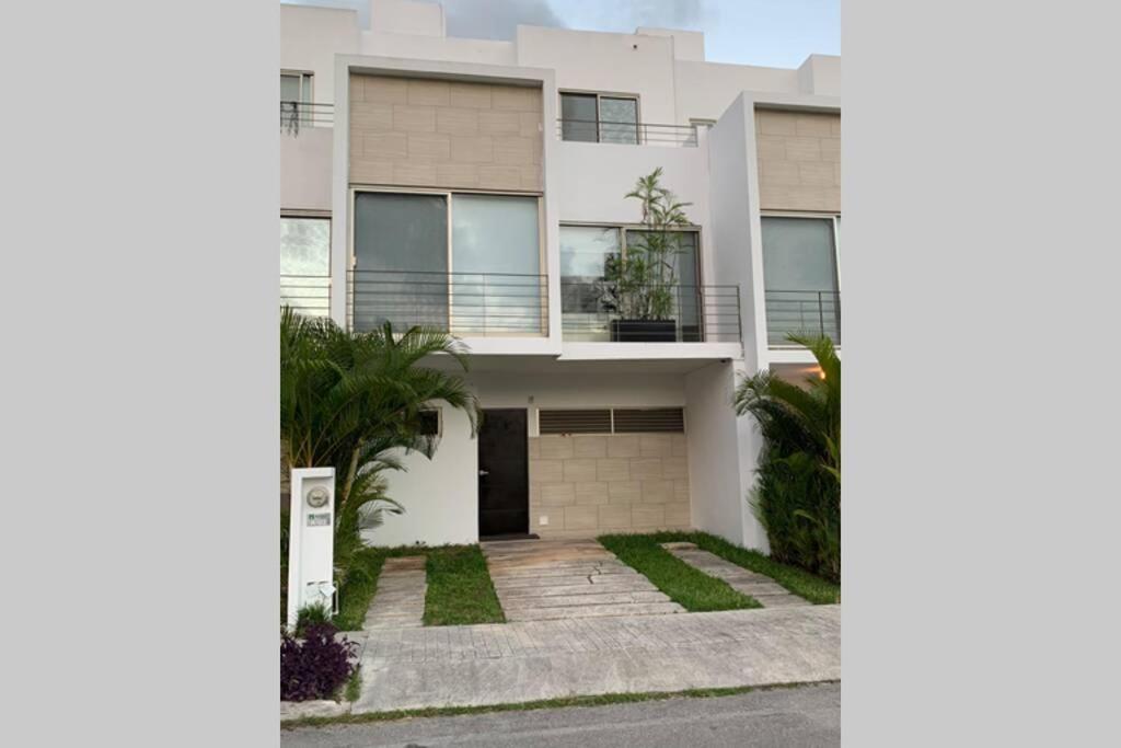 Casa Amor Vita Residenze Cancún