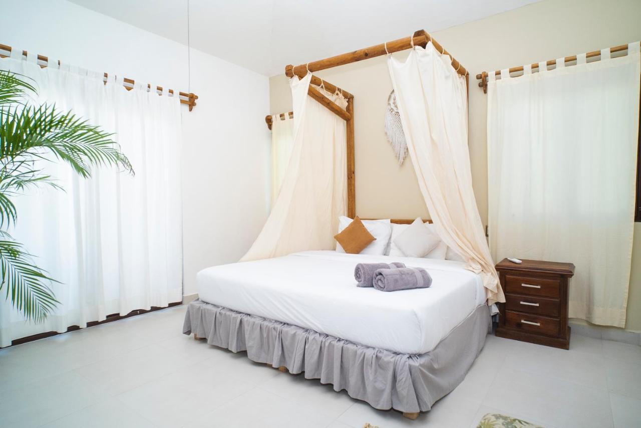 Hotel Nomads Enigmatic & Restaurant Bar 4*