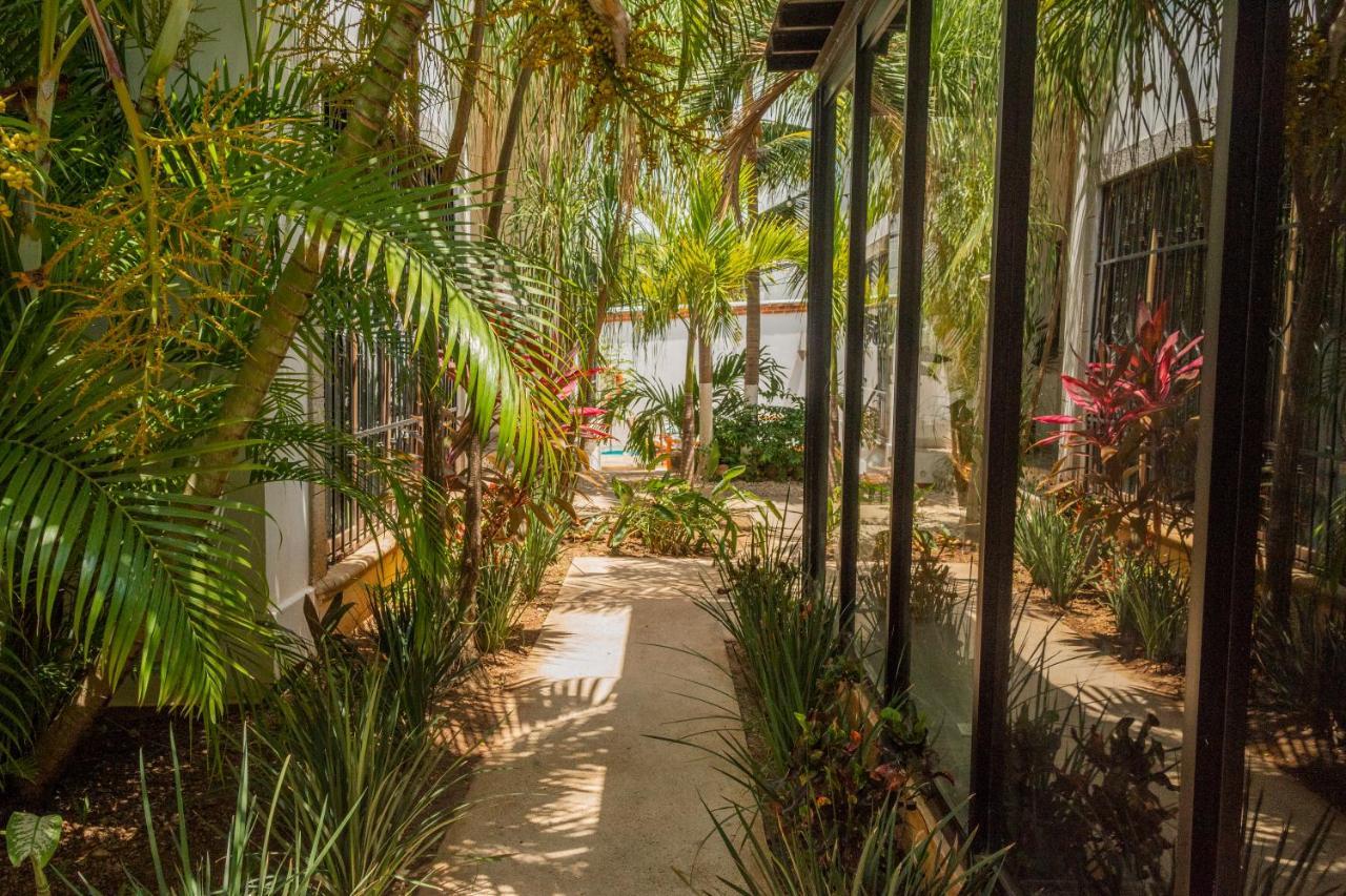 Nomads Enigmatic & Restaurant Bar Hotel 4*