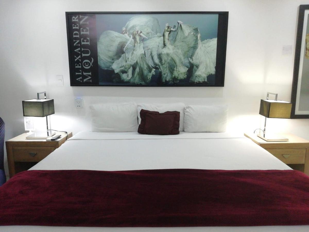 Essenzia De Hotel 3*