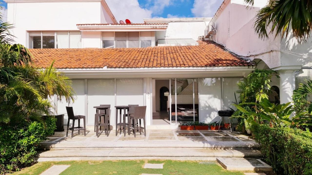 Casa Blanca Zh Kukulkán Mall Cancún
