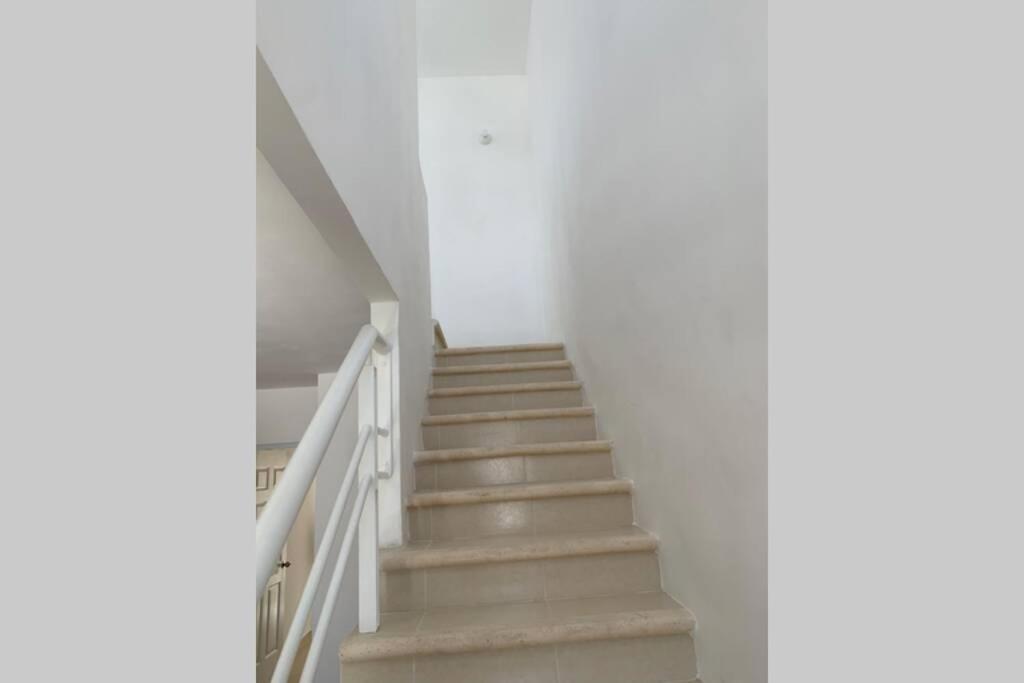 Residencial Con Seguridad Y Areas Recreativas.