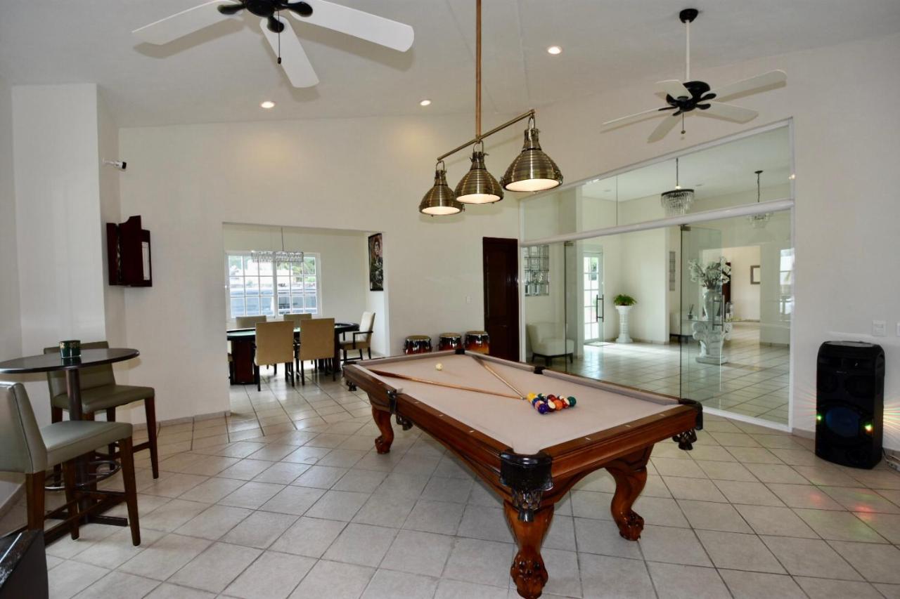 Casa De Osho Luxury
