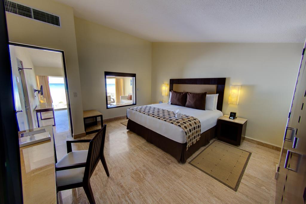 Hotel Royal Select At Grand Park Royal (adults Only) Cancún