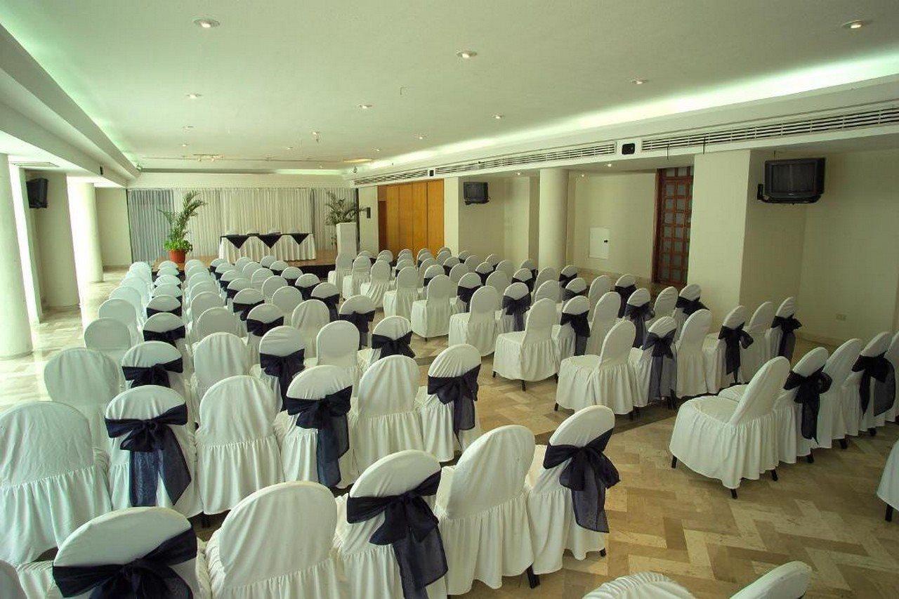 Aquamarina Resort 3*