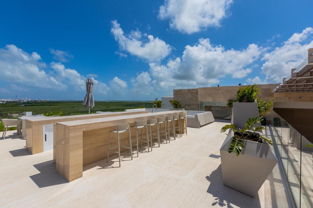 Rooftop Pool- Family Apartment- Ocean View -close Apartamento Cancún