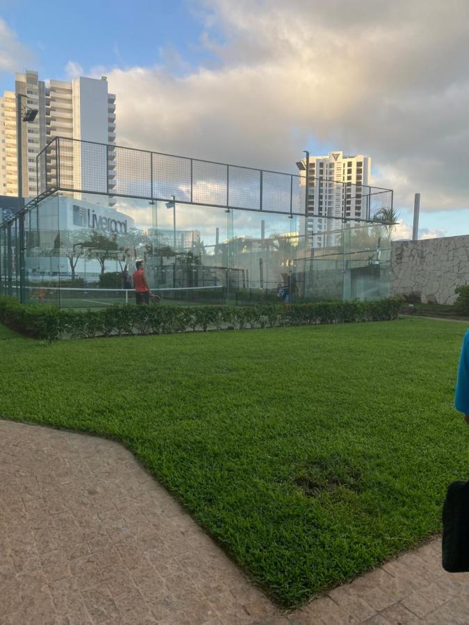 Malecón , La Vista *