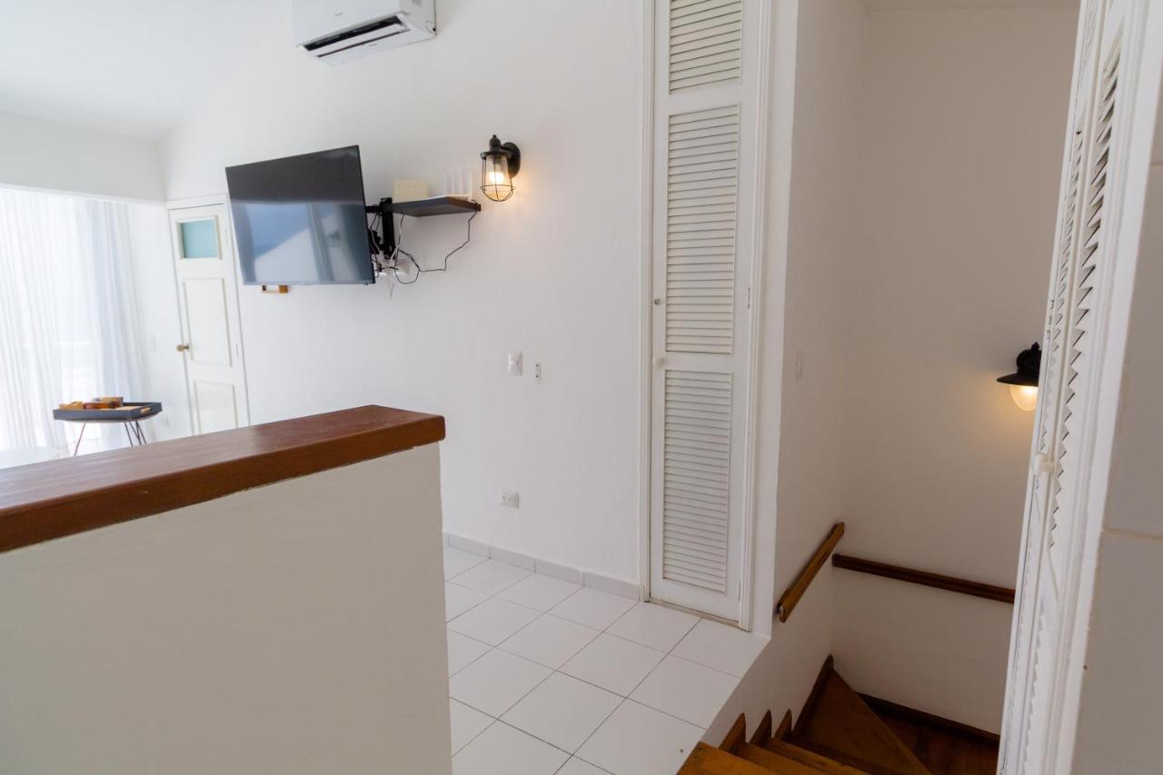 Penthouse Ocean Front, Steps To The Beach Apartamento Cancún