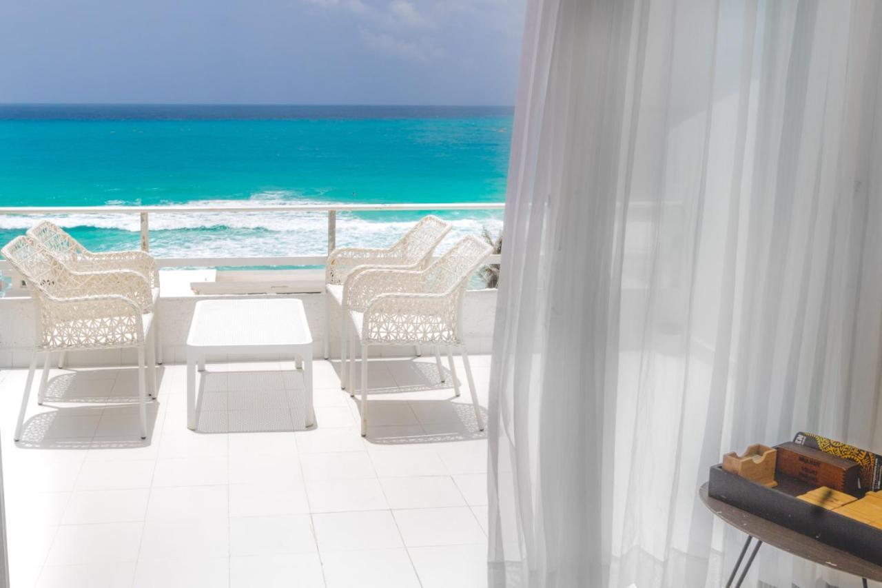 Penthouse Ocean Front, Steps To The Beach Apartamento Cancún