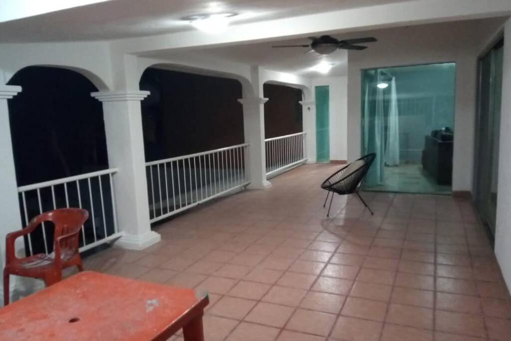 Penthouse 205 Sq M On Lagoon, 3 Bedrooms 2 Bathrooms For Up To 8 Guests Cancún