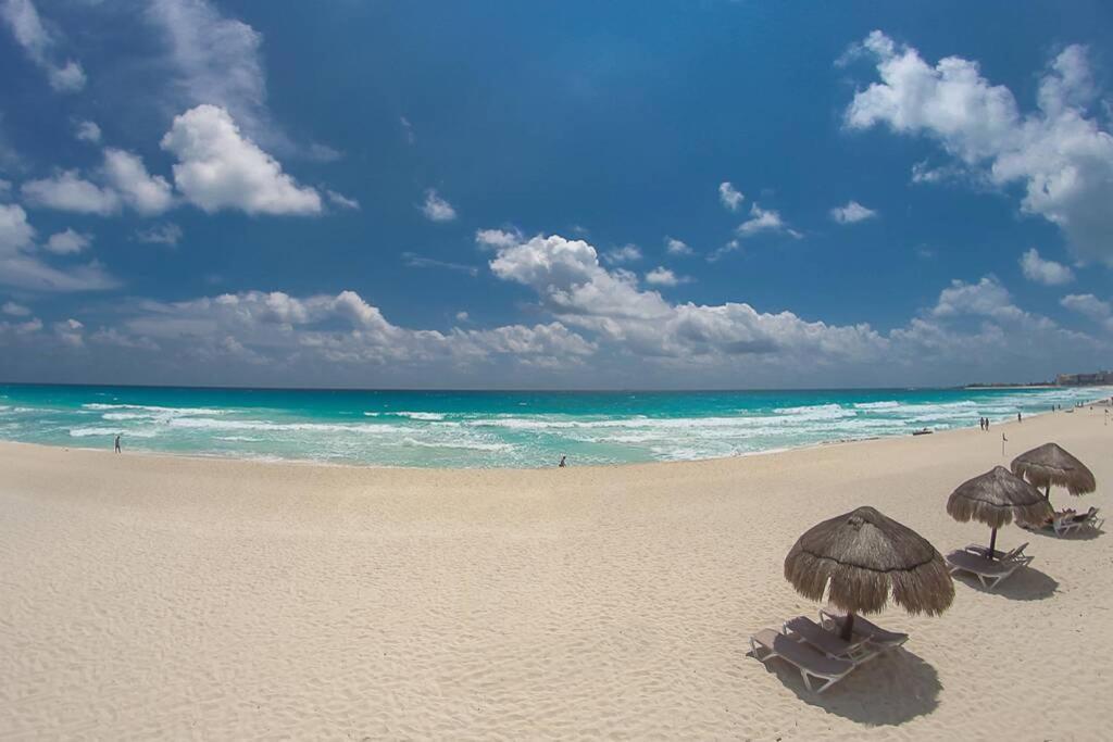 Apartamento Brisas Ocean View And Private Garden Zona Hotelera 07 Cancún