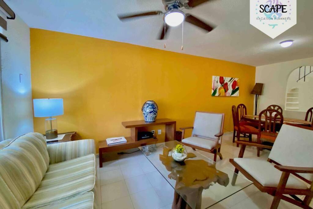 Amplia Y Calida Casa Cerca De Plaza Las Americas Holiday home *