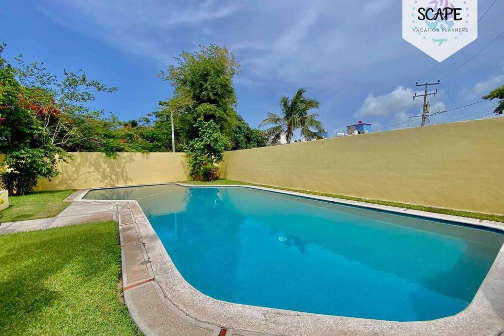 Amplia Y Calida Casa Cerca De Plaza Las Americas Holiday home