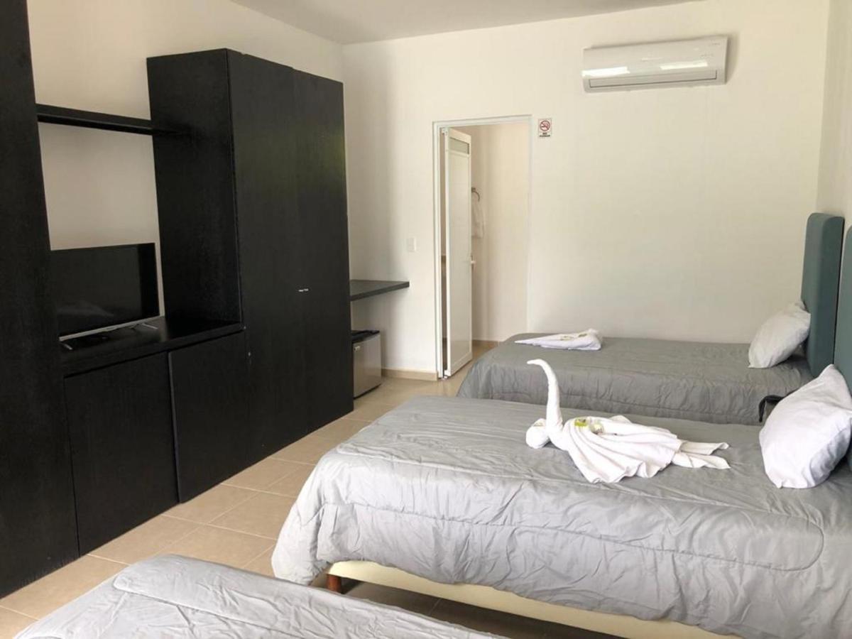 Hotel Cancun Tennis Inn