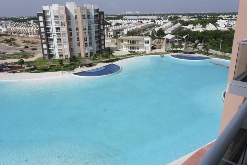 Blue Lagoon Cancun Apartamento Cancún