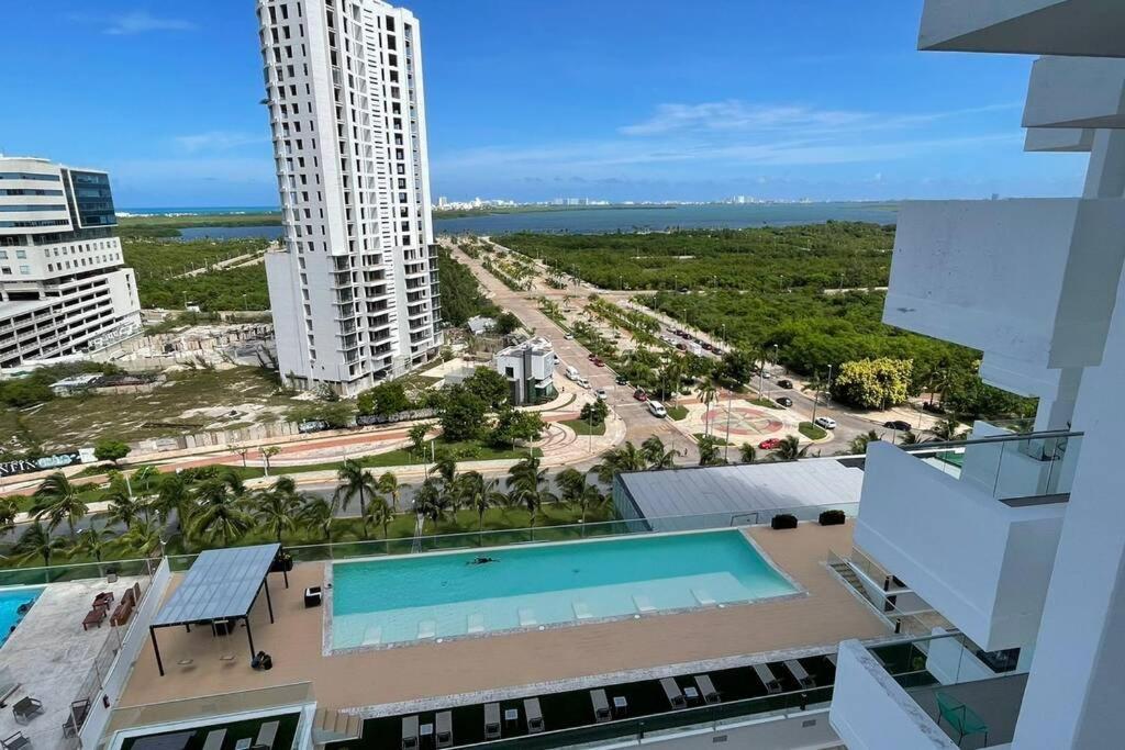 Malecon Américas By Andiani Travel * Cancún