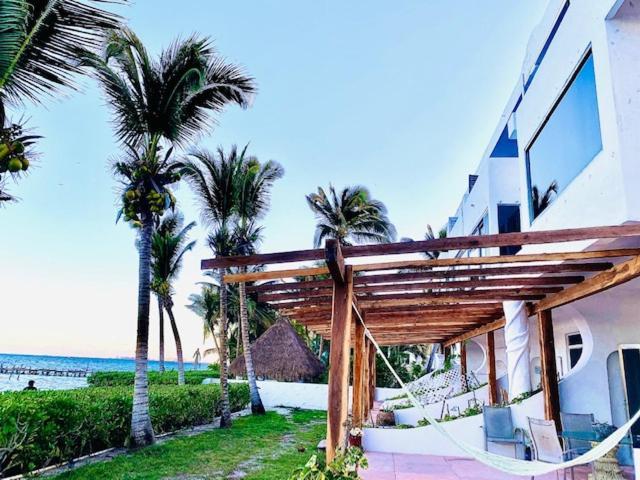 Punta Me Beach Suites Pensión Cancún
