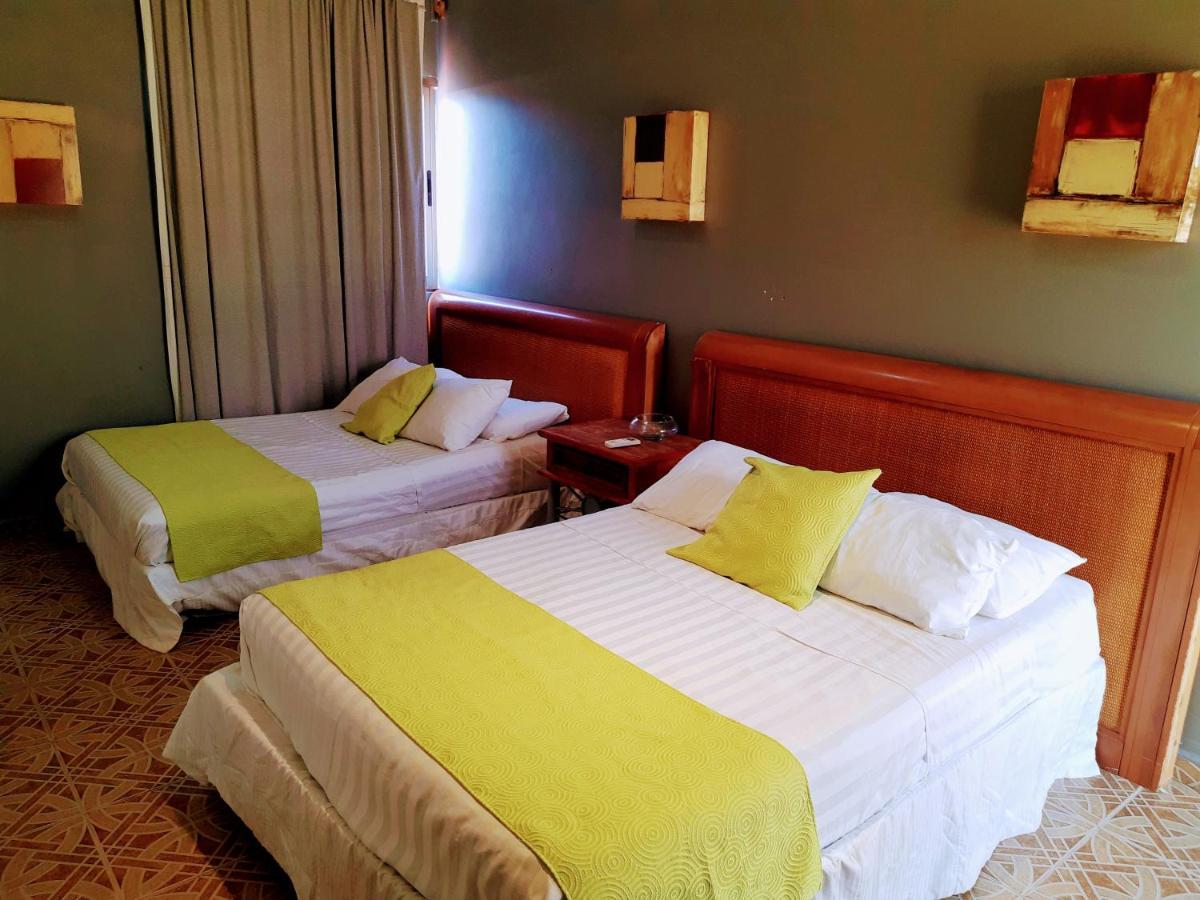 Guest house Villa Oasis Cancun Airport *