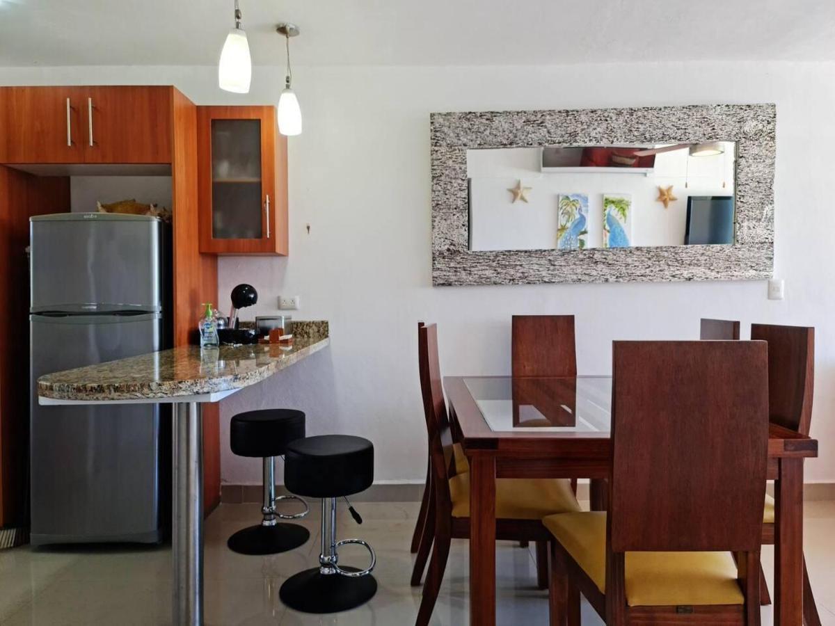 Sea Front 2br 2bth Condo, Pool, Kayak&parking * Cancún