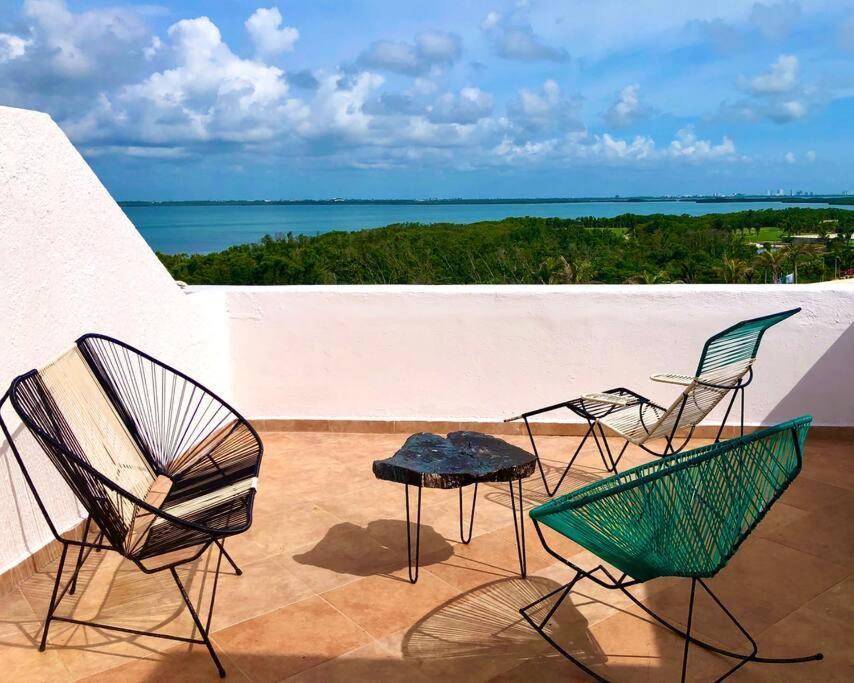 Beachfront Ph+Roof Garden, Ocean & Lagoon Views Apartamento