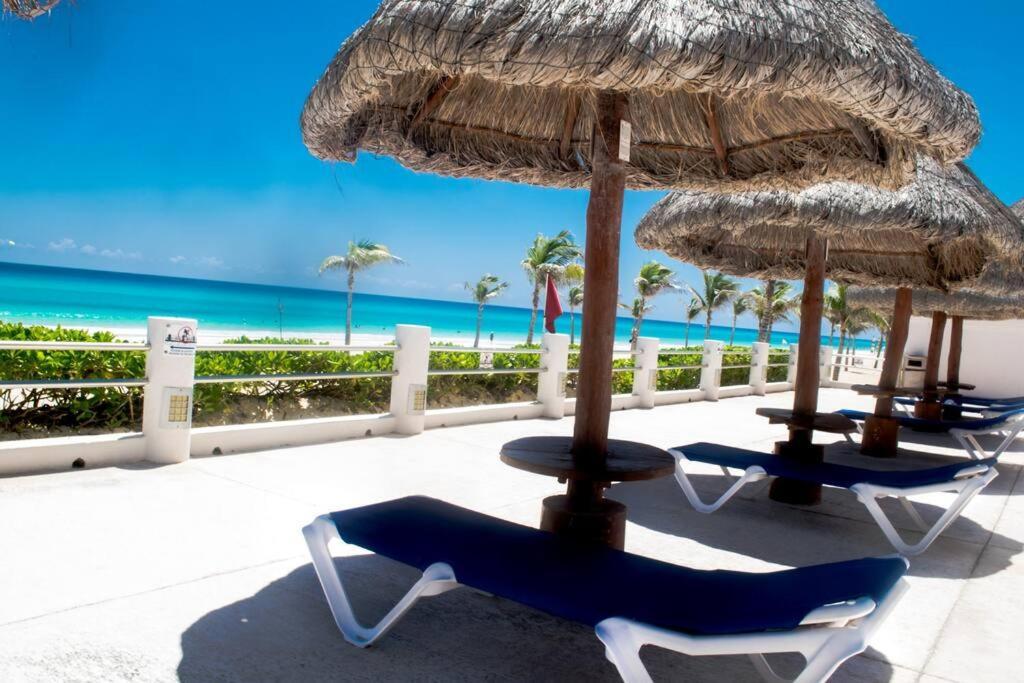 Apartamento Beachfront Marlin 107 *
