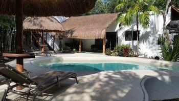 Hotel Pura Vida Guesthouse.