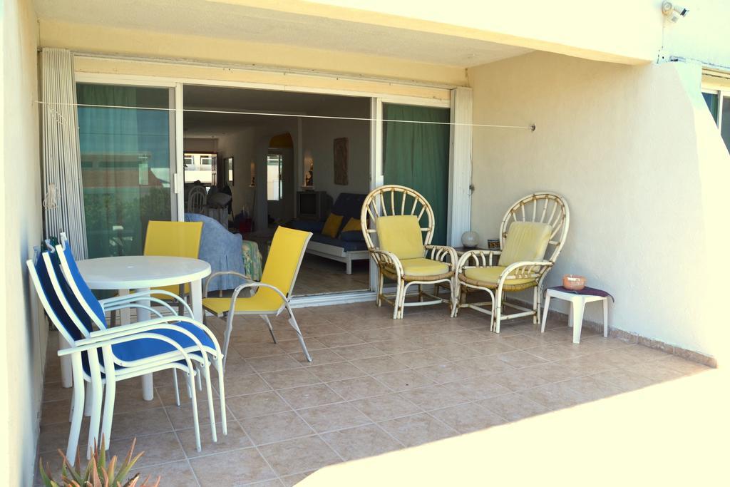 Beach Escape Apartment *