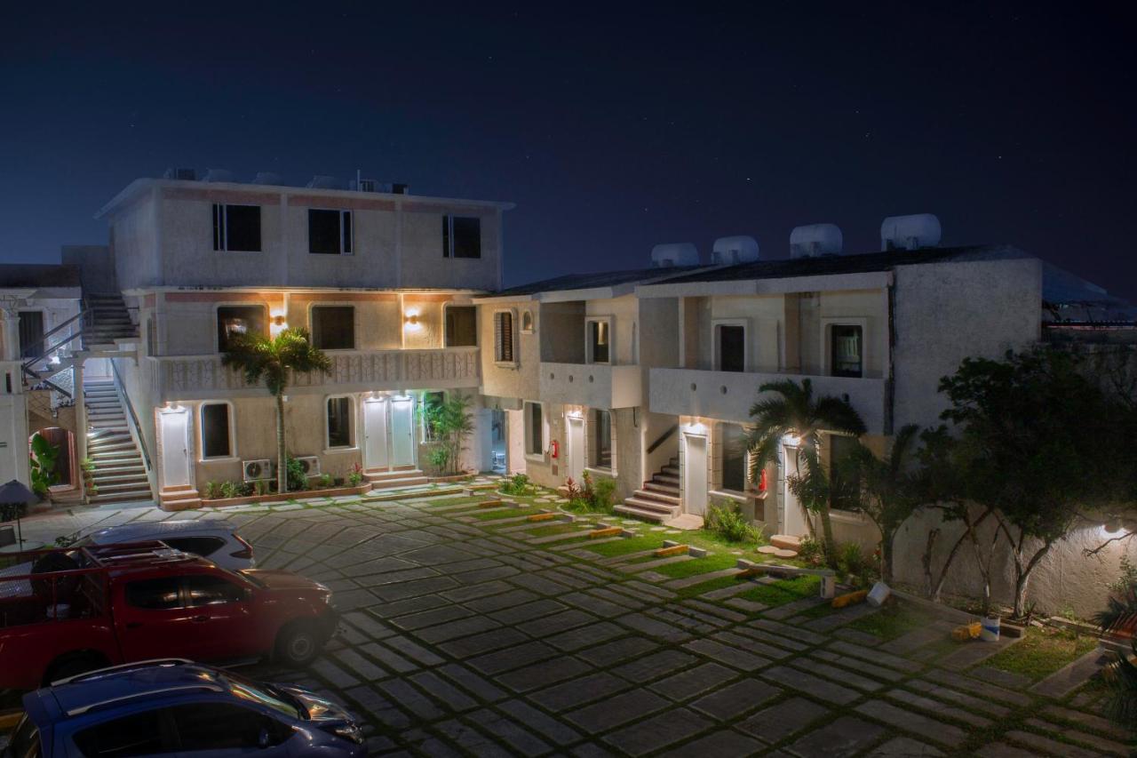 Hotel Soy Local