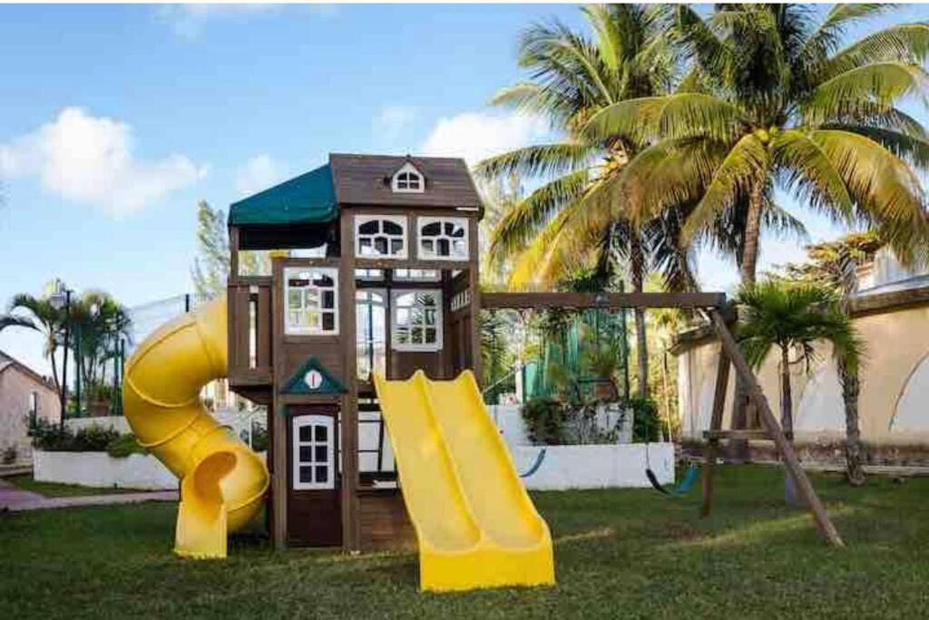Villa En Laguna Cerca Del Mar Zona Hotelera Cancun