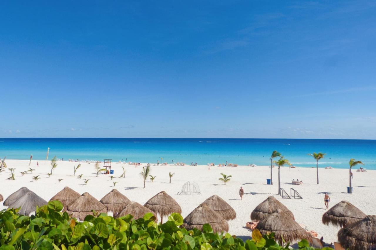 In Prime Location 3 Pools Apartamento Cancún