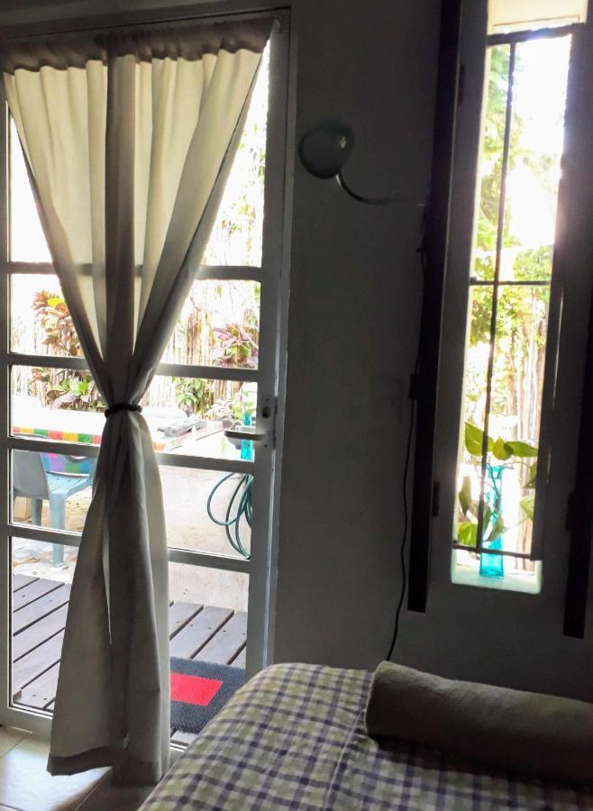 Pensión In Guest - Low Budget Small Room, With Wi-fi Private Bathroom At Downtown Cancún