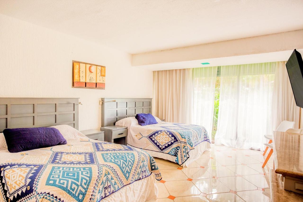 In Prime Location 3 Pools Cancún