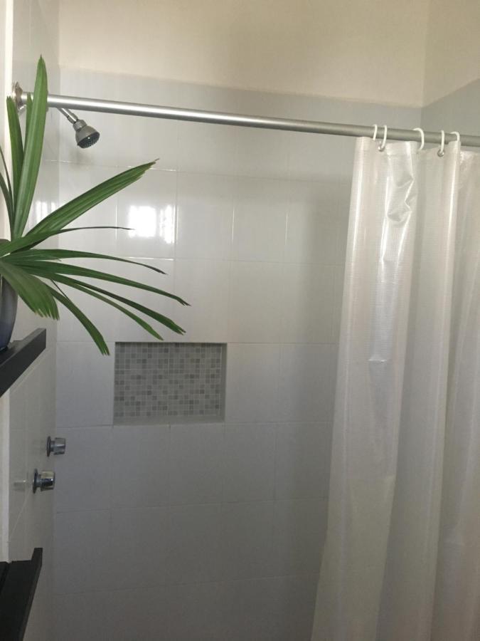 Lovely Studio In Downtown Close To Ado, Beaches And Zone, Super Fast Wifi Apartamento