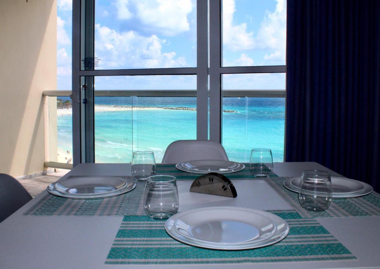 Oceanside - Stunning Views, Ideal Location Cancún