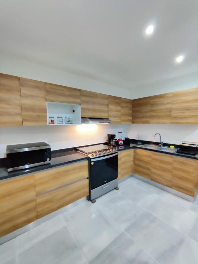 Amazing House Ideal For Families In Сasa de vacaciones *