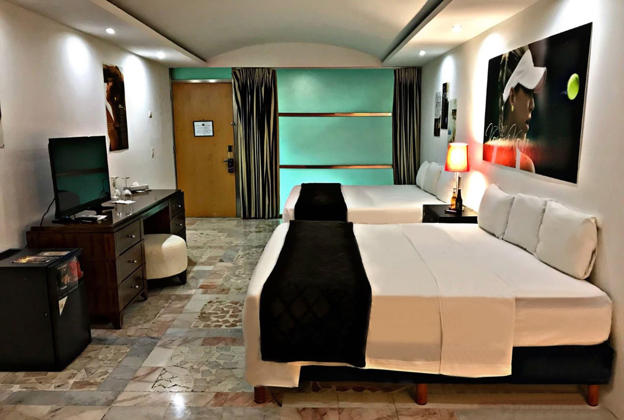 Costa Blanca Hotel Cancún