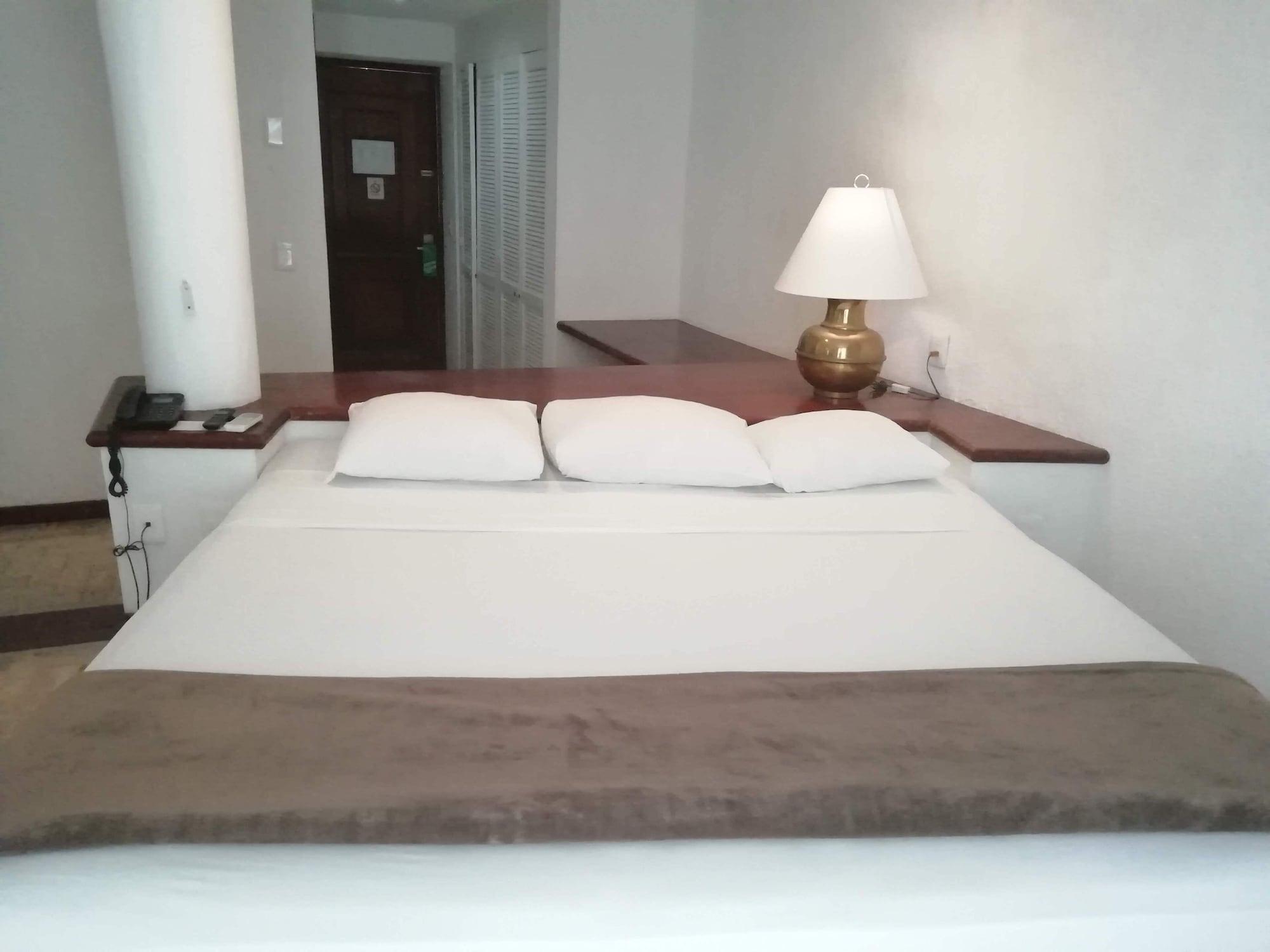 Hotel Costa Blanca Cancún